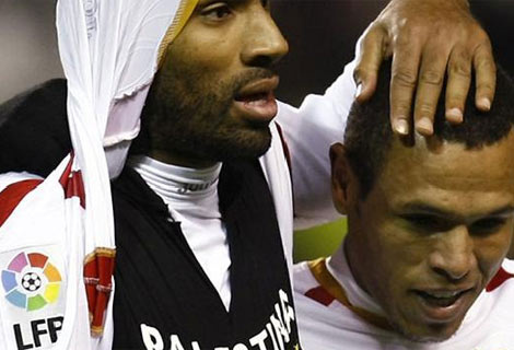 Kanoute İsrail'i protesto etti