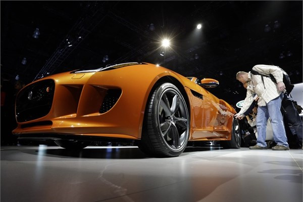 Jaguar’dan Ferrari'ye rakip
