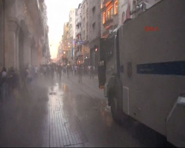 Taksim yine karıştı