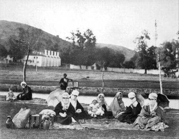 100 yıl öncesinde İstanbul'da hayat