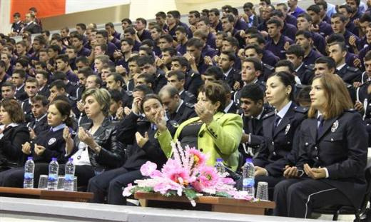 Polis okuluna müftülü, dualı açılış