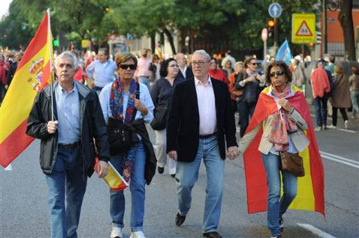 İspanyollar  ETA kararını protesto etti
