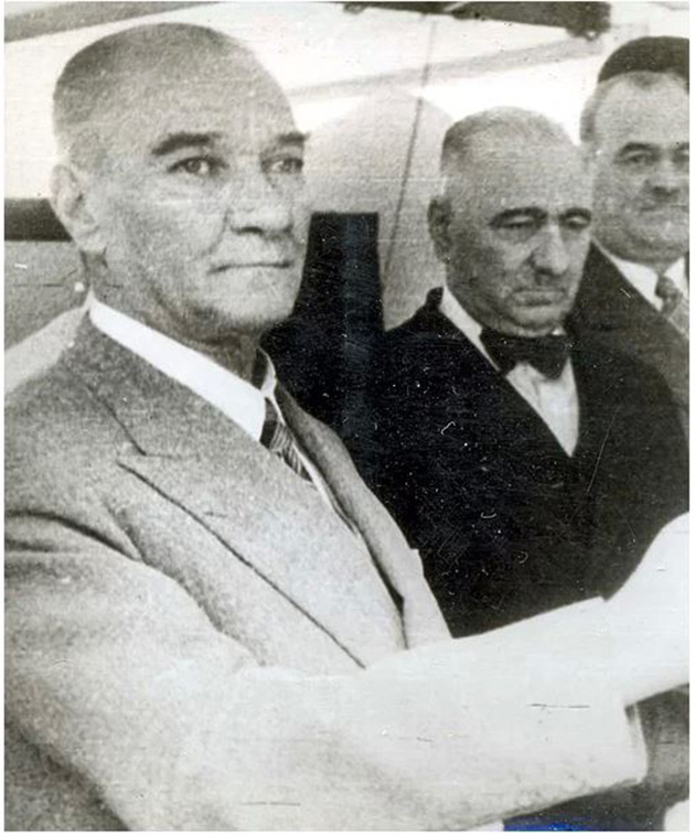 Ulu önder Mustafa Kemal Atatürk'ün az bilenen fotoğrafları