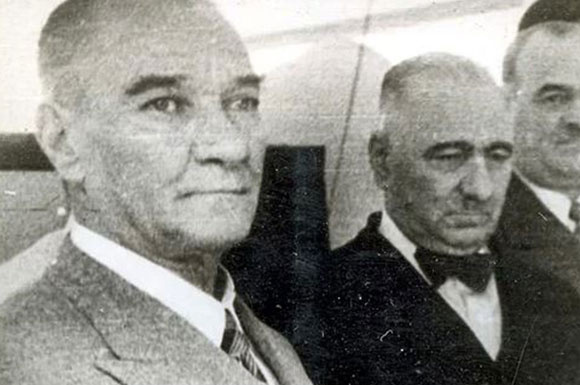 Ulu önder Mustafa Kemal Atatürk'ün az bilenen fotoğrafları