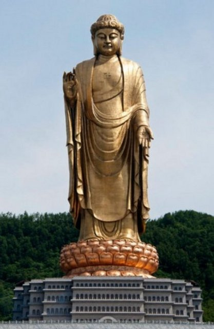 Dünyanın en uzun heykelleri