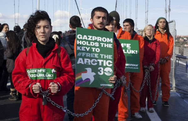 Greenpeace Gizem için yürüdü