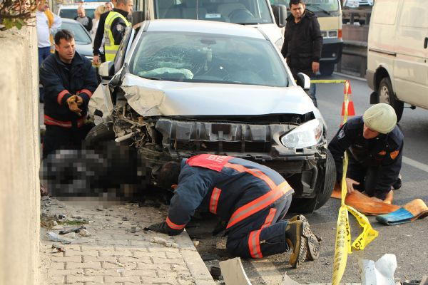 Üniversiteli genç ehliyetsiz sürücü kurbanı oldu