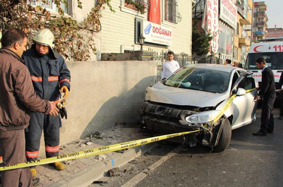 Üniversiteli genç ehliyetsiz sürücü kurbanı oldu