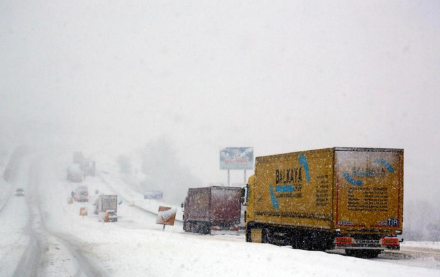 Dikkat! Ankara yolu ulaşıma kapandı