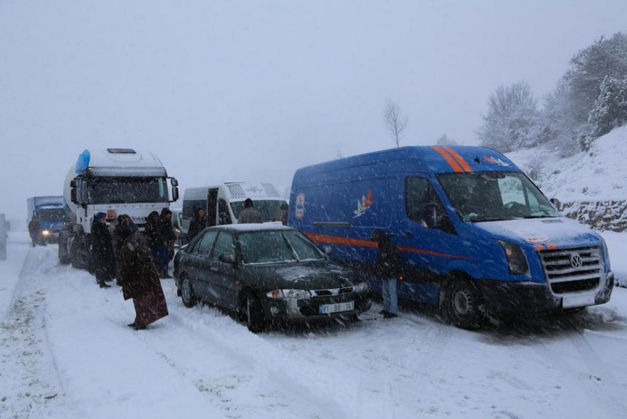 Dikkat! Ankara yolu ulaşıma kapandı