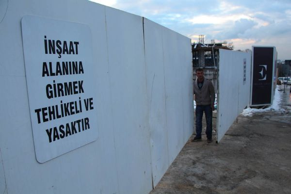 Başbakan'ın evinin yakınında patlama: 1 ölü