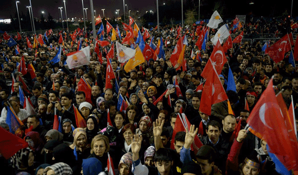 AK Partililer Erdoğan için toplandı