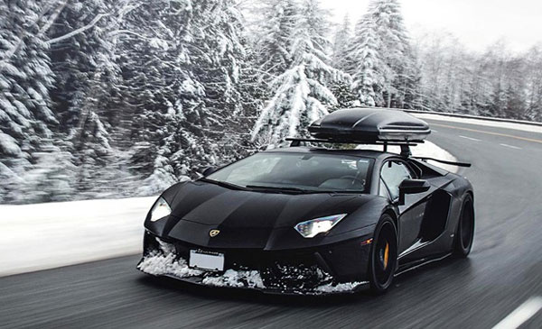 Kış şartlarına uygun Lamborghini!