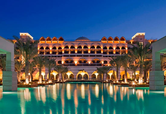 Savcı Öz'ün Dubai'de tatil yaptığı Jumeirah Zabeel Saray Otel