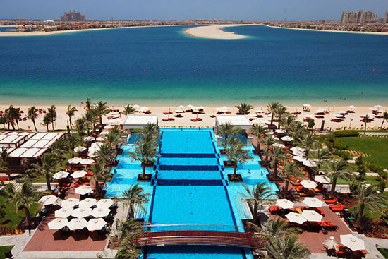 Savcı Öz'ün Dubai'de tatil yaptığı Jumeirah Zabeel Saray Otel