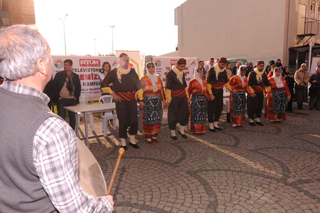 Tuzlalı Bayanlardan Örnek Sergi