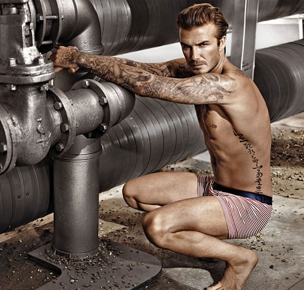 David Beckham bu marka için soyundu!