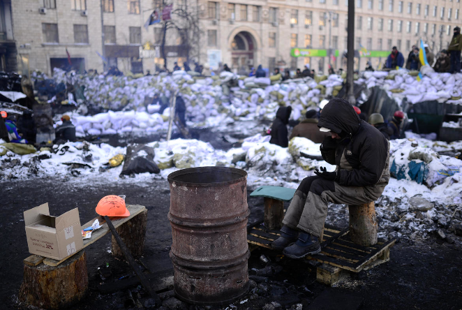 Ukrayna'da göstericilerin bekleyişi sürüyor