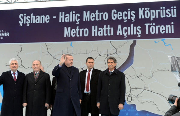 Haliç Metro Köprüsü açıldı