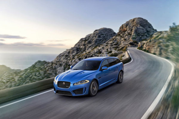 Jaguar XFR-S Sportbrake Cenevre'de sergilenecek!