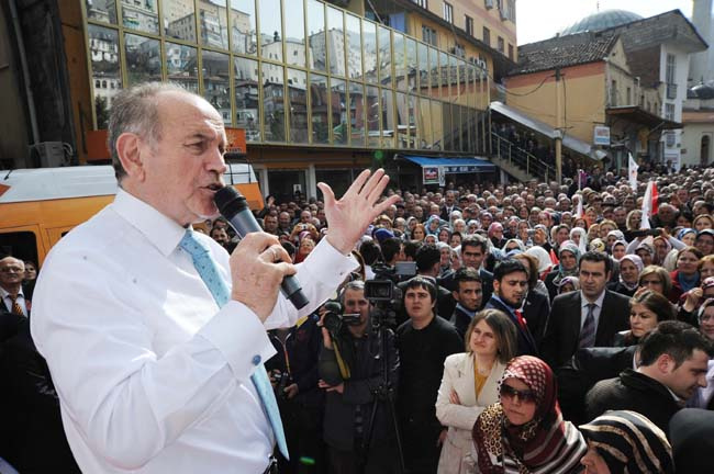 İstanbul yerel seçimde ne yapacak?