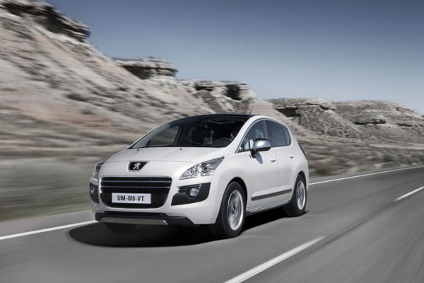 Yeni Peugeot 3008 Türkiye'de!