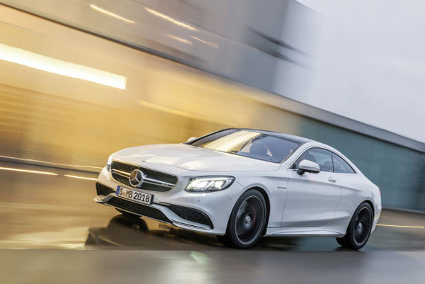 Mercedes-Benz S63 AMG Coupe gün yüzüne çıktı!