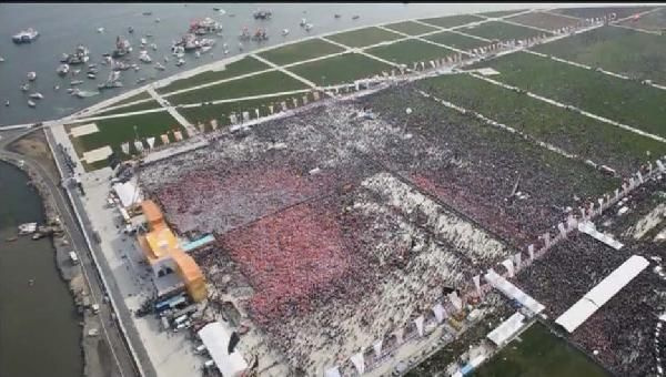 Ak Parti Yenikapı mitinginden tarihi görüntüler