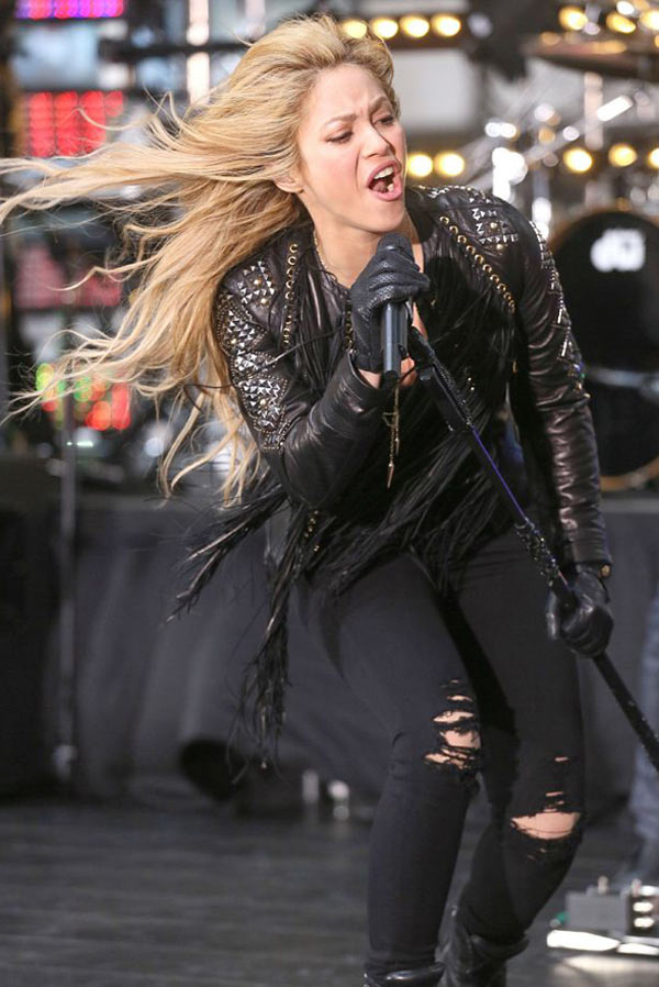 Shakira New York'da kameralara yakalandı