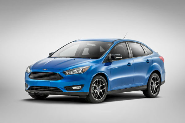 Makyajlı Ford Focus Sedan New York'da tanıtılacak