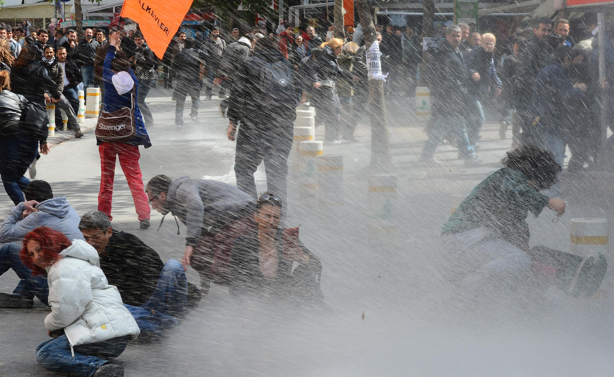 Ankara ve İstanbul'da inanılmaz görüntüler