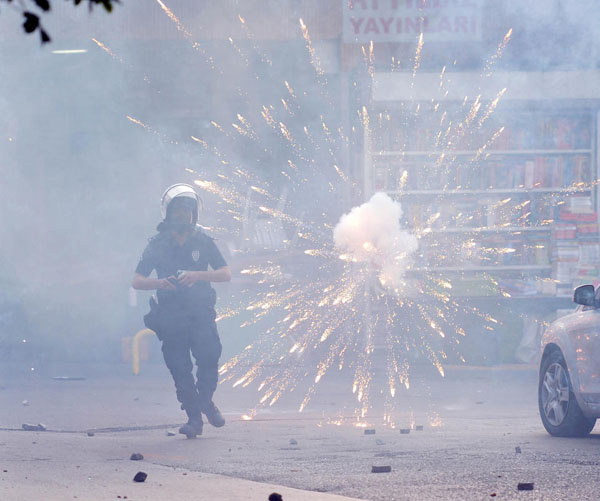 Soma maden faciasını böyle protesto ettiler