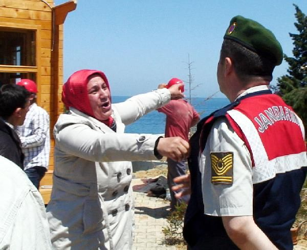 'Başbakanımıza kefeni ile destek veren adamı bu hale getiriyorlar'