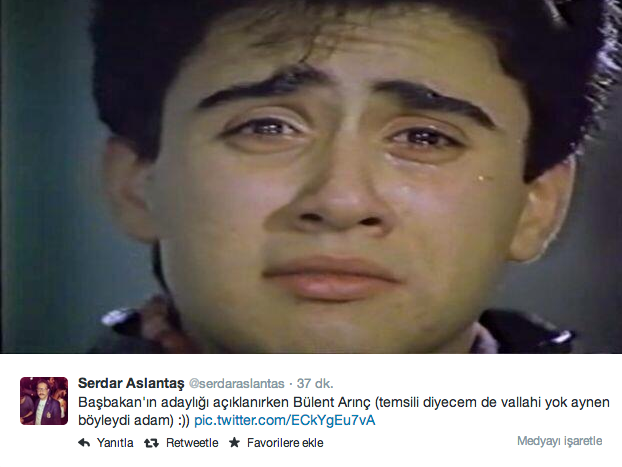 Bülent Arınç  ve Emine Erdoğan ağladı sosyal medya yıkıldı