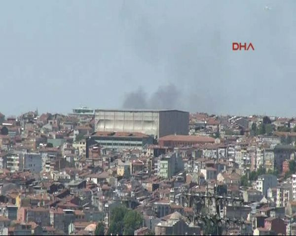 İşte Zeytinburnu'ndaki patlamadan ilk görüntüler!