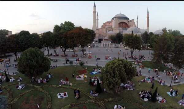 İstanbul havadan da çok güzel