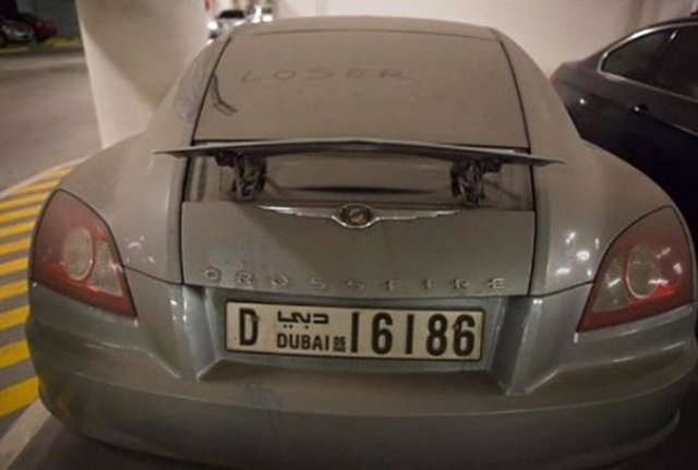 Lüks otomobil mezarlığı Dubai