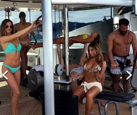 Dan Bilzerian,Türklere hakaret