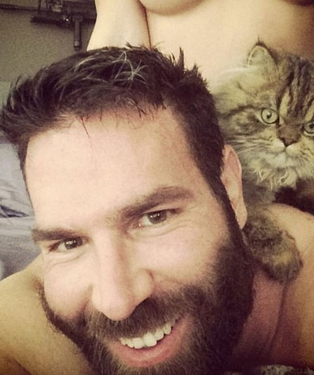 Dan Bilzerian,Türklere hakaret