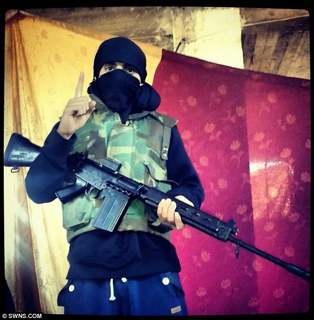 James Foley'i kesen IŞİD militanı rapçi çıktı