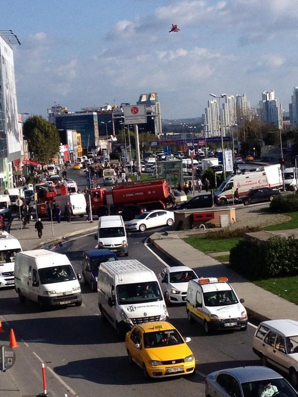 İstanbul metrosu'nda feci kaza