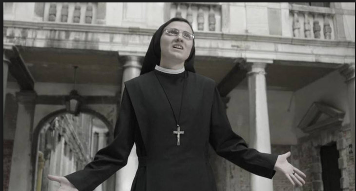 'Like a virgin' (Bakire gibi) şarkısı Katolik dünyasını ayağa kaldırdı!