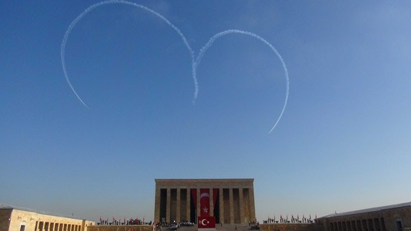 Solotürk'ün kalbi Anıtkabir'de attı!