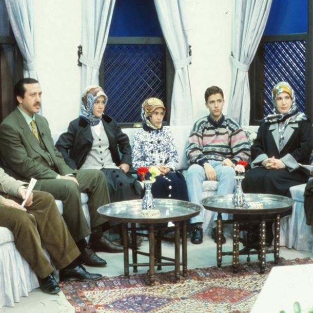 Erdoğan ailesinin 20 yıl önceki fotoğraflarına çok şaşıracaksınız! 
