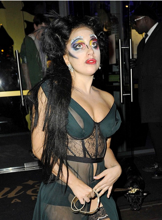 Lady Gaga'nın yine içi dışı bir!