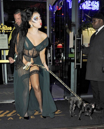 Lady Gaga'nın yine içi dışı bir!