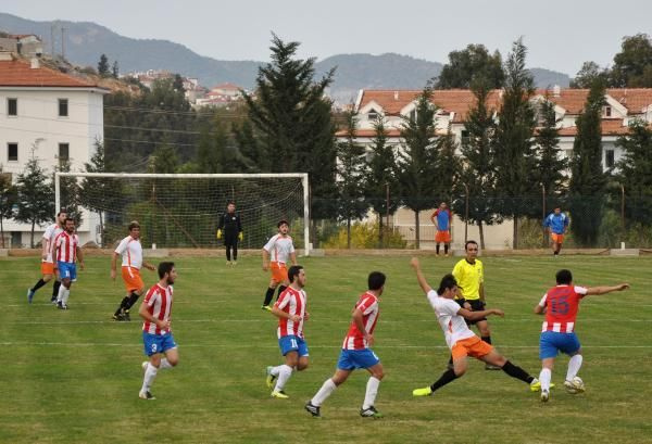 Nejat İşler'e statta içki içmekten ceza