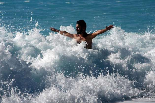 Muğla'da deniz keyfi sürüyor!