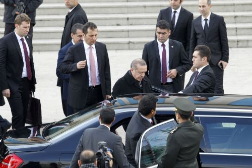 Cumhurbaşkanı Erdoğan, Katar Emiriyle Cuma namazı kıldı