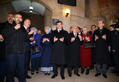 Başbakan Davutoğlu Edirne'de